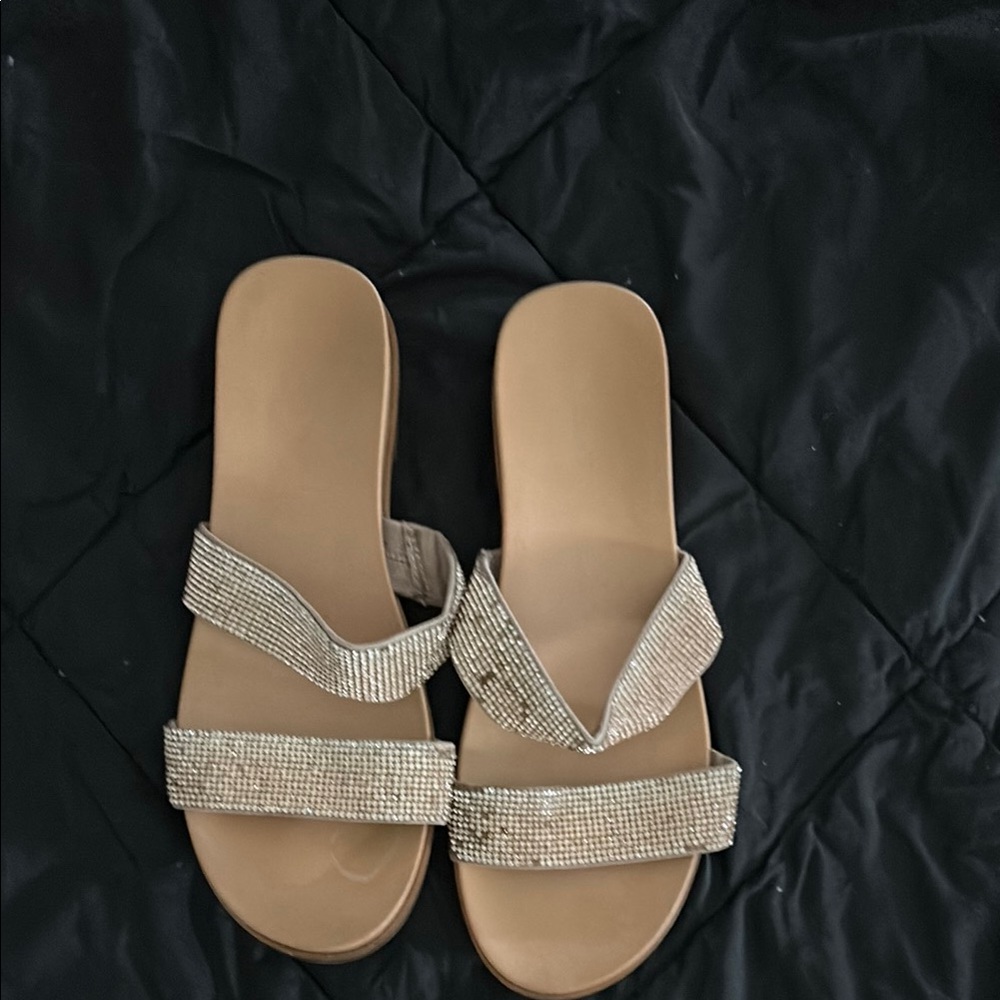 Elegant Gold Women's Sandals